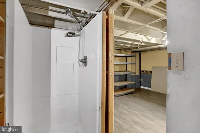 a view of a walk in closet