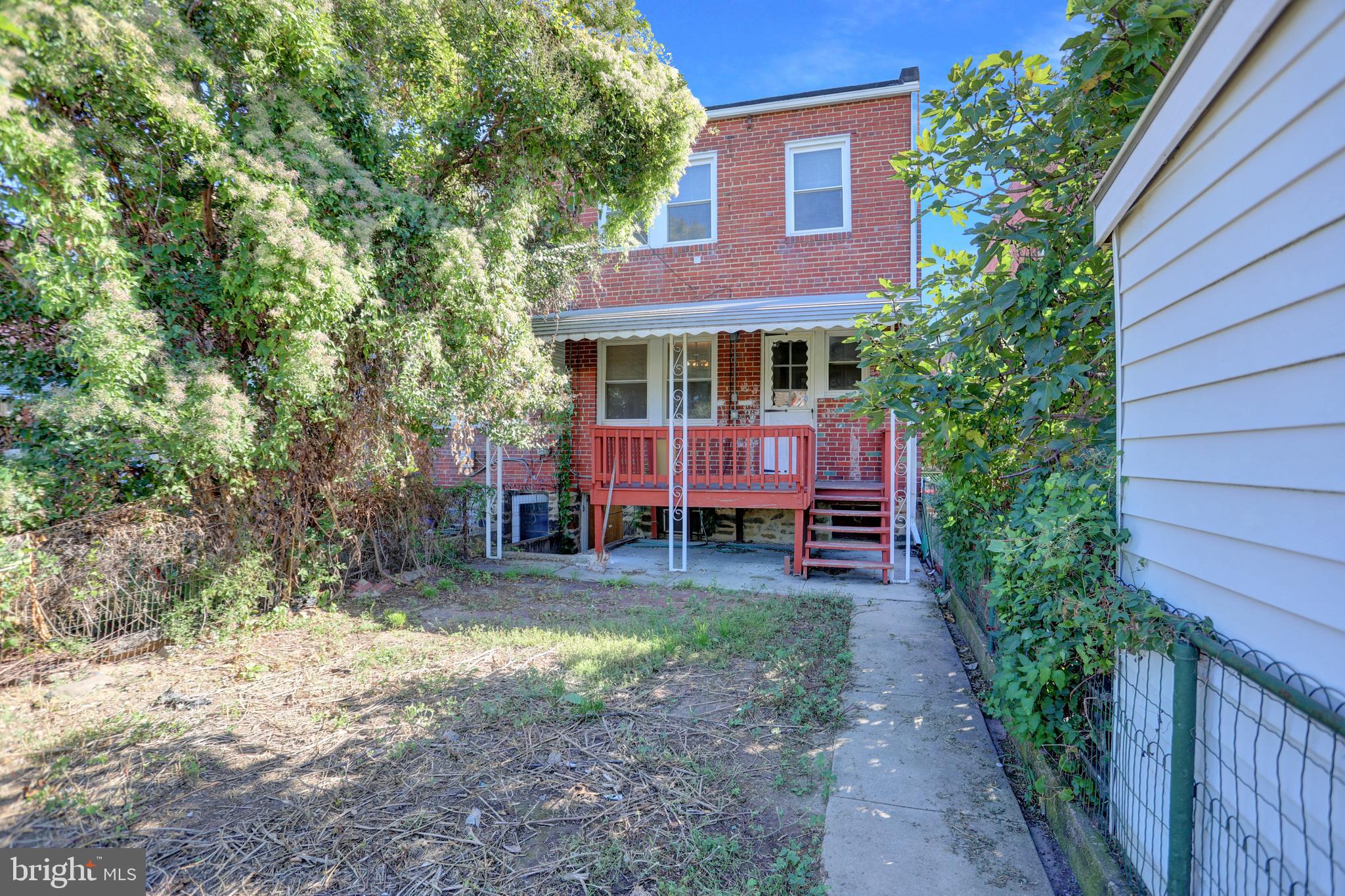 714 Rappolla Street Baltimore, MD 21224 - Photo 34 of 36 a view of a house with a yard