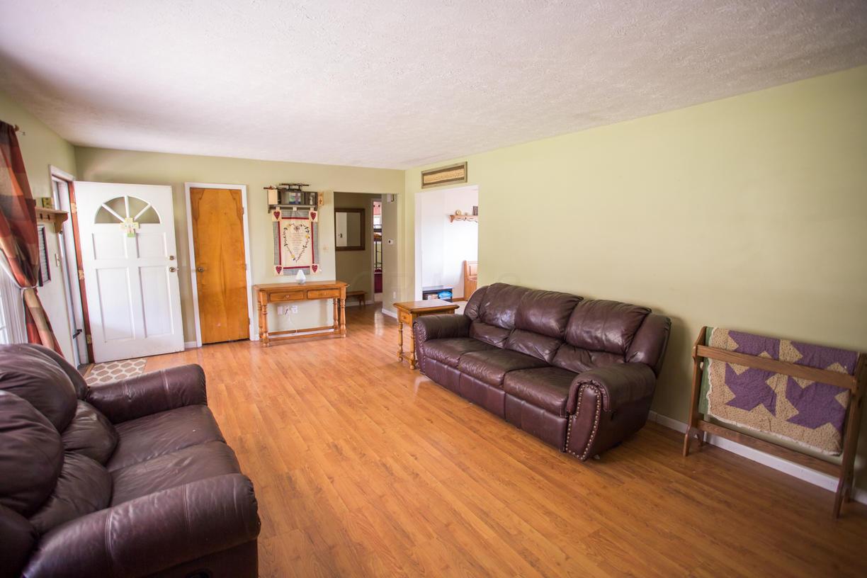 3047 Willow Road Springfield, OH 45502 - Photo 4 of 33