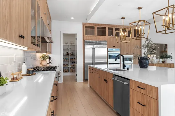 $4,188,000 | 18411 Boulder Bluff, Silverado, CA 92676