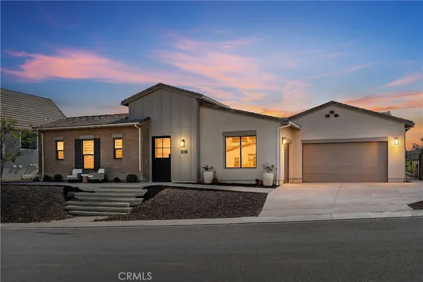 $4,188,000 | 18411 Boulder Bluff, Silverado, CA 92676