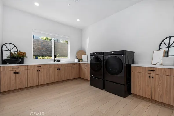 $4,188,000 | 18411 Boulder Bluff, Silverado, CA 92676