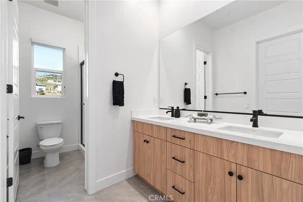 $4,188,000 | 18411 Boulder Bluff, Silverado, CA 92676