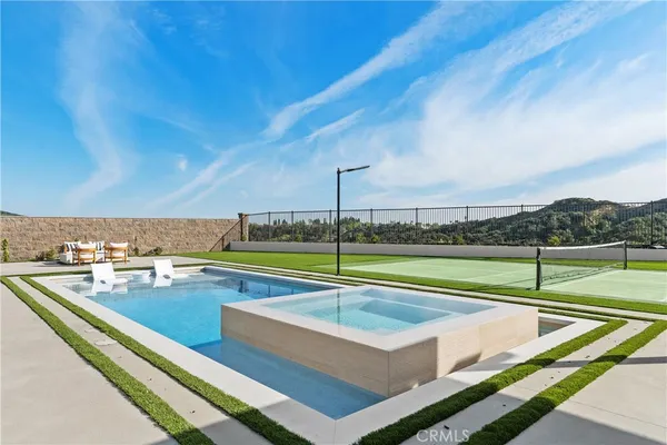 $4,188,000 | 18411 Boulder Bluff, Silverado, CA 92676