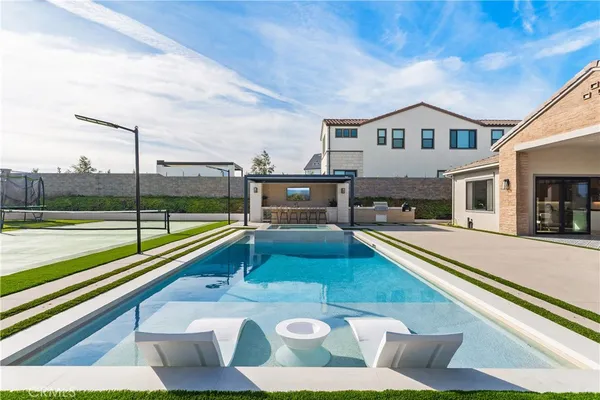 $4,188,000 | 18411 Boulder Bluff, Silverado, CA 92676