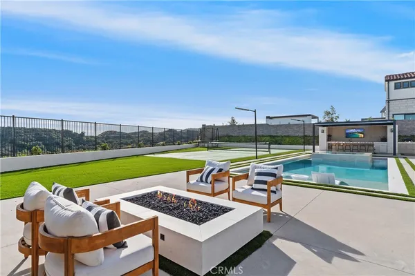 $4,188,000 | 18411 Boulder Bluff, Silverado, CA 92676