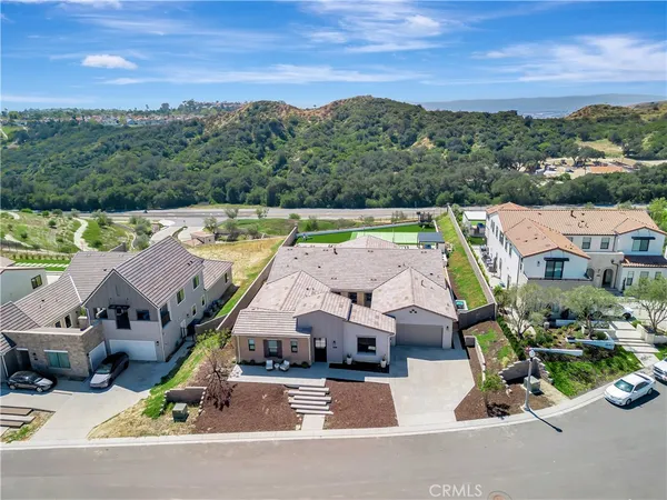 $4,188,000 | 18411 Boulder Bluff, Silverado, CA 92676