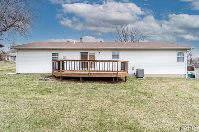 $2,100 | 19 Christine Drive, Shiloh, IL 62221