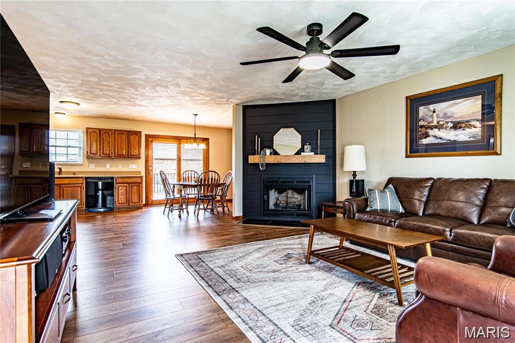 19 Christine Drive Shiloh, IL 62221 - Photo 9 of 35