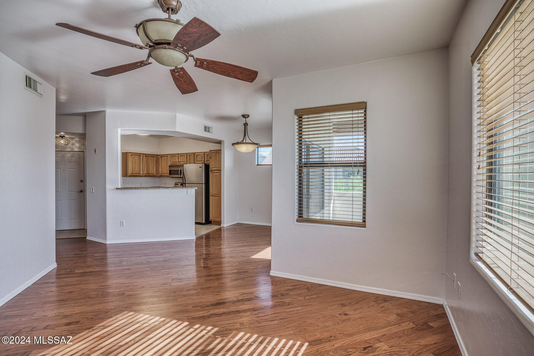 2550 East River Road, Unit 15304 Tucson, AZ 85718 - Photo 3 of 30