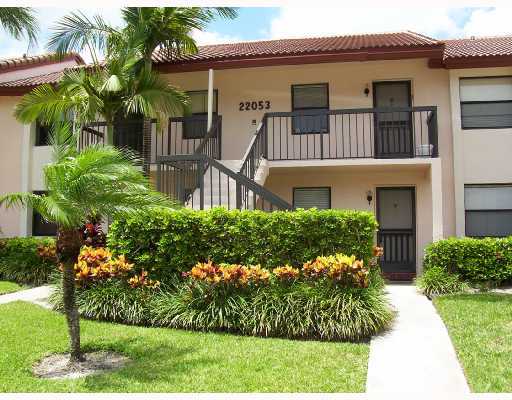 22053 Palms Way, Unit 104 Boca Raton, FL 33433 - Photo 1 of 16 Primary Photo