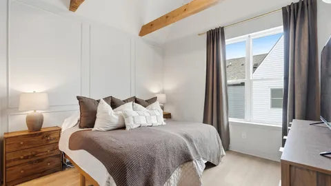 $429,900 | 331 East Village Lane, Nashville, TN 37216