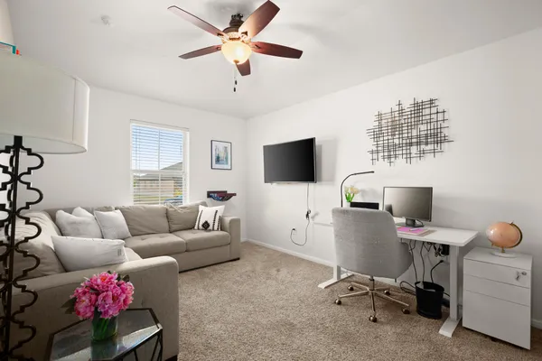 $2,275 | 820 Bryce Canyon Drive, Pflugerville, TX 78660