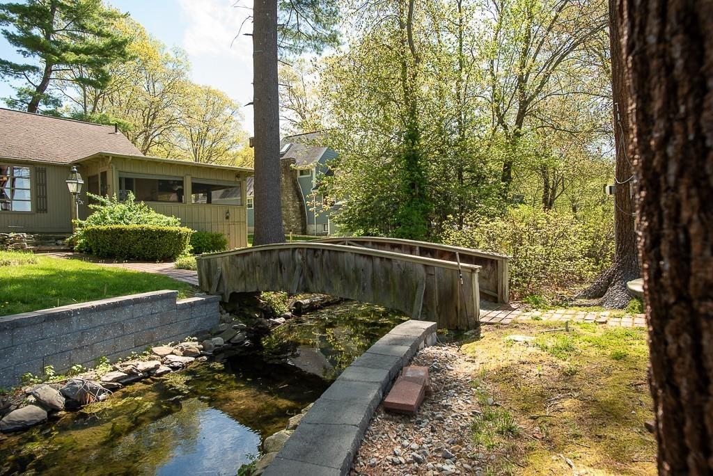 3 Lakeview Road Webster, MA 01570 - Photo 33 of 40 a view of a back yard of the house