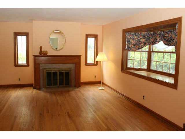 2780 Andover Road Columbus, OH 43221 - Photo 3 of 10