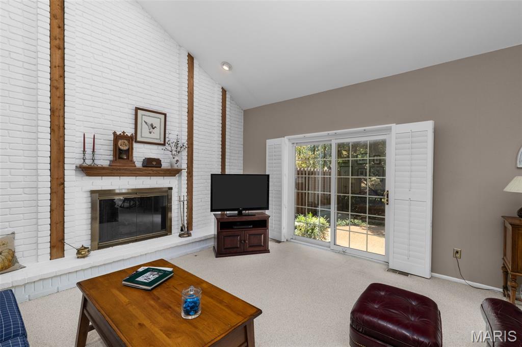 2387 Baxton Way Chesterfield, MO 63017 - Photo 15 of 64