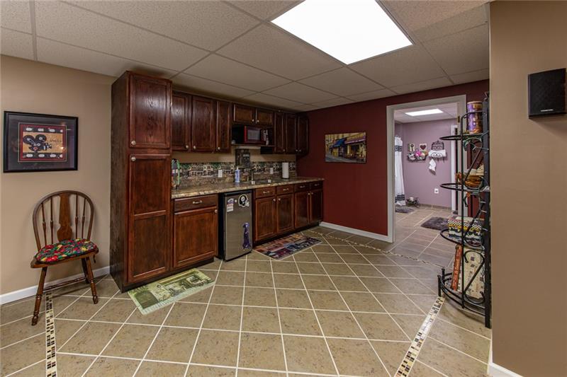 371 Hickernell Road Fombell, PA 16123 - Photo 8 of 24 Gallery Image 8