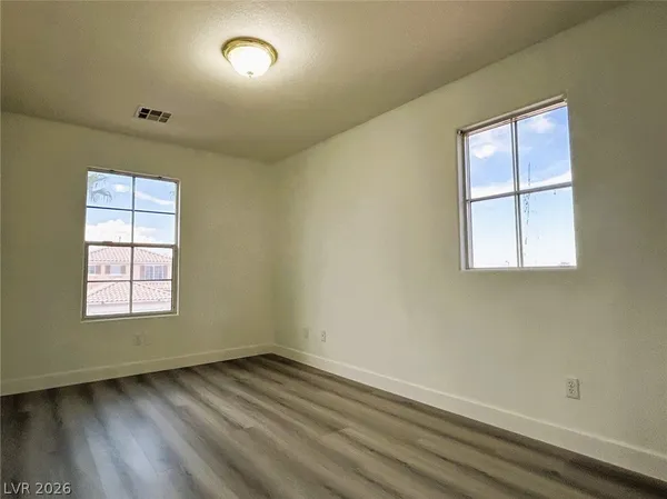 $2,150 | 10921 Napa Ridge Drive, Las Vegas, NV 89144