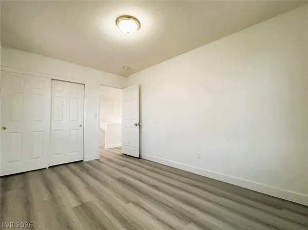 $2,150 | 10921 Napa Ridge Drive, Las Vegas, NV 89144