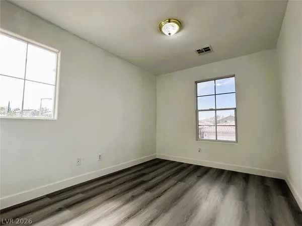 $2,150 | 10921 Napa Ridge Drive, Las Vegas, NV 89144