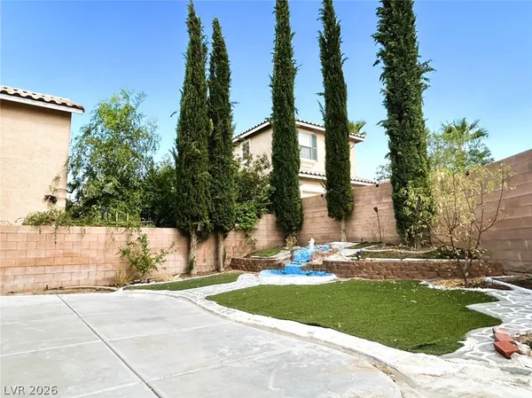 $2,150 | 10921 Napa Ridge Drive, Las Vegas, NV 89144