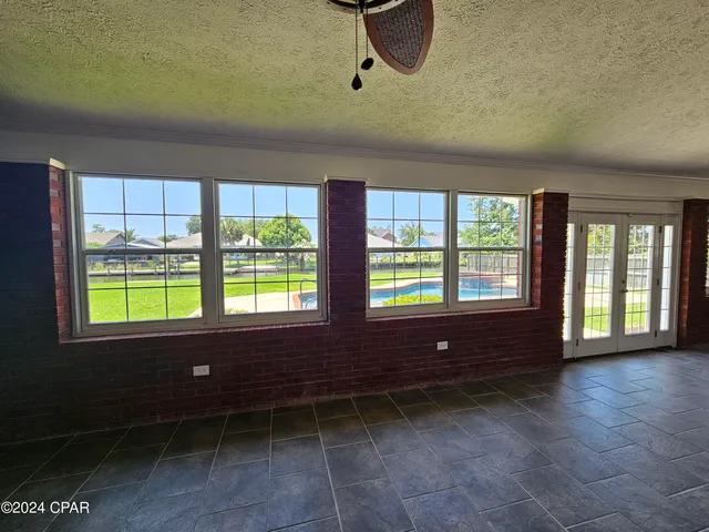 $3,500 | 2103 Coral Drive, Lynn Haven, FL 32444