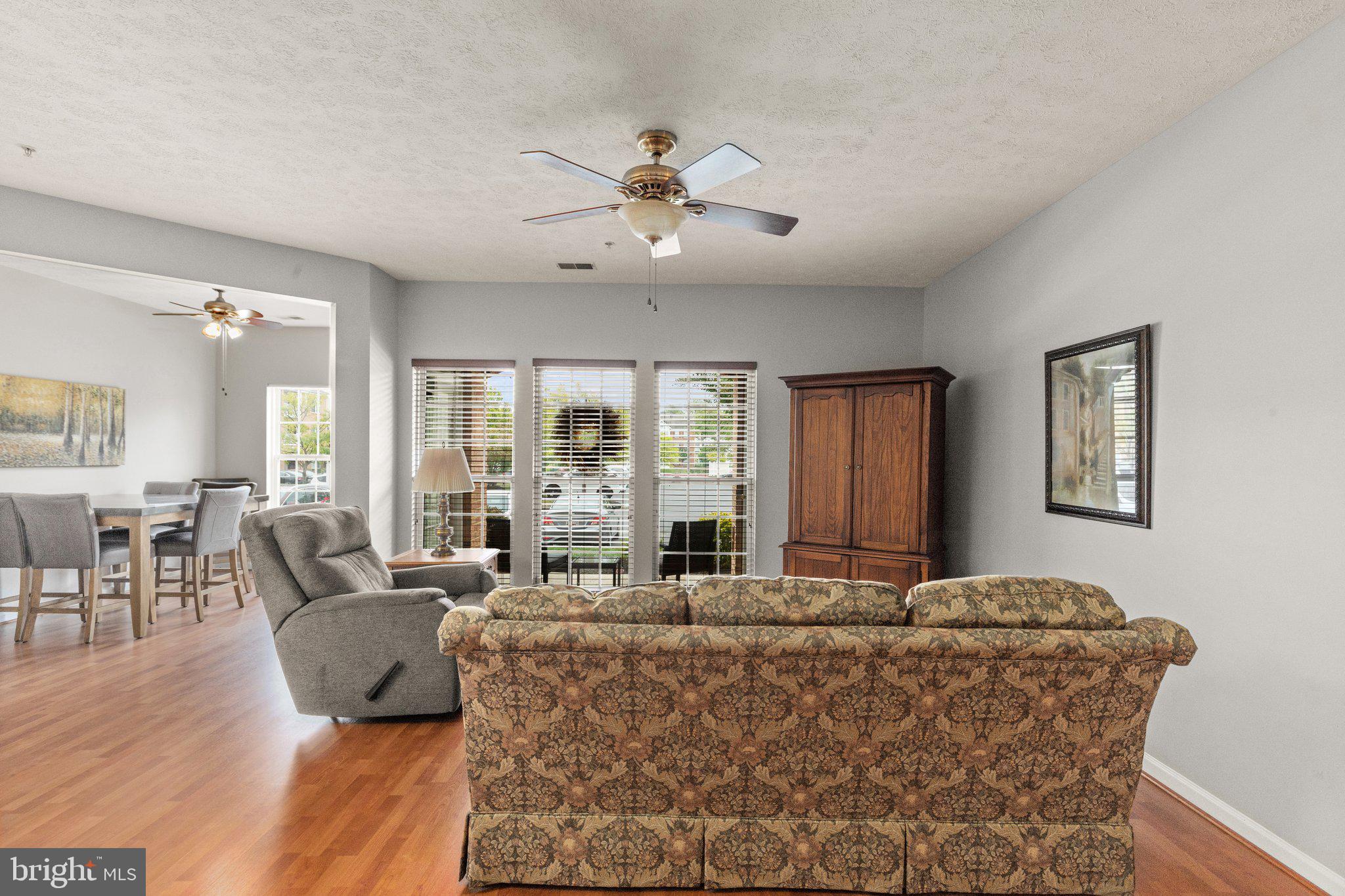 5378 Glenthorne Court, Unit 5378 Baltimore, MD 21237 - Photo 4 of 23