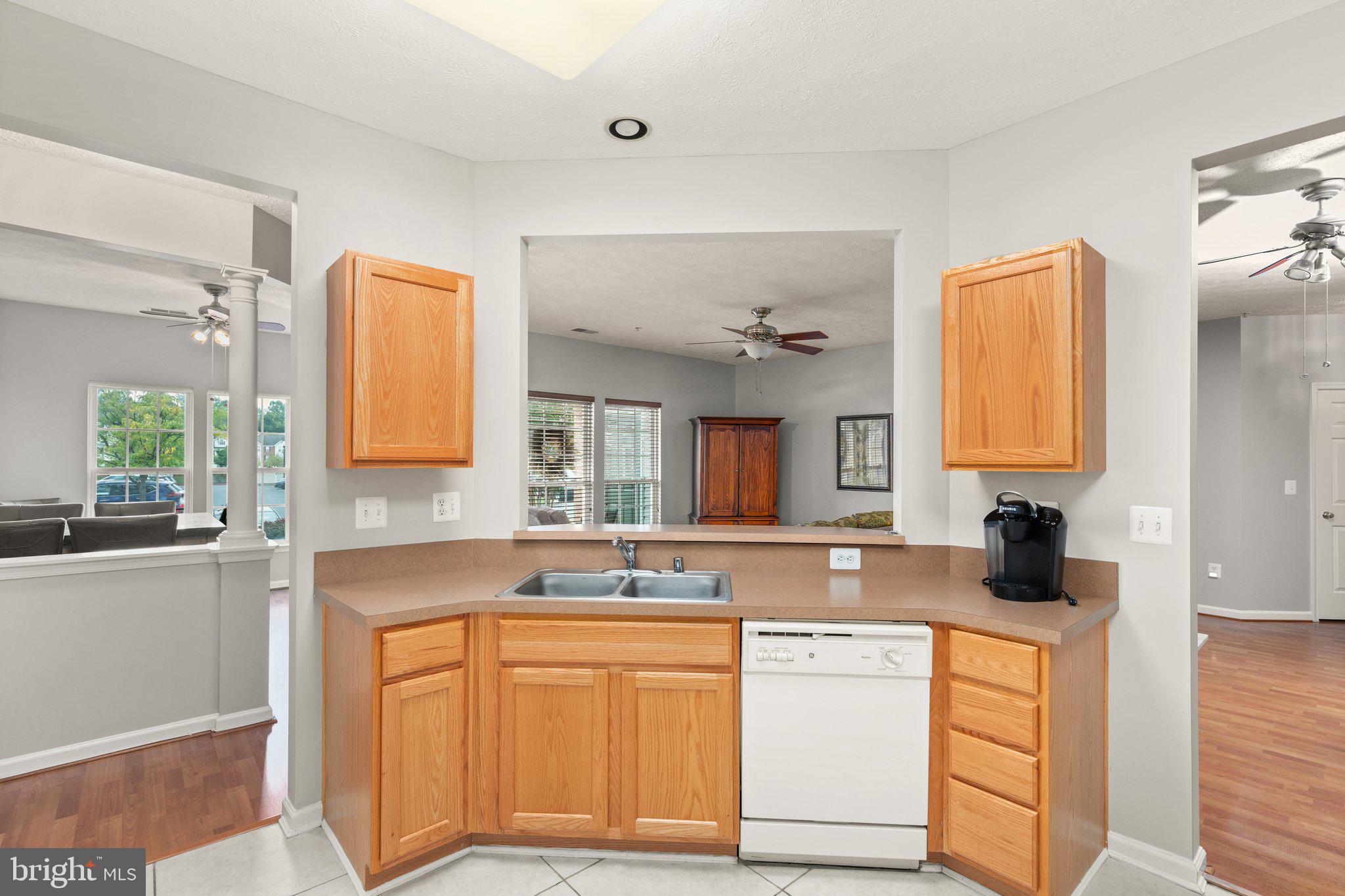 5378 Glenthorne Court, Unit 5378 Baltimore, MD 21237 - Photo 7 of 23