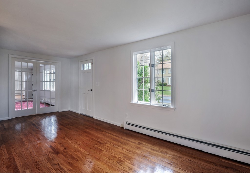 3 Longmeadow Road Hingham, MA 02043 - Photo 19 of 26 Gallery Image 19