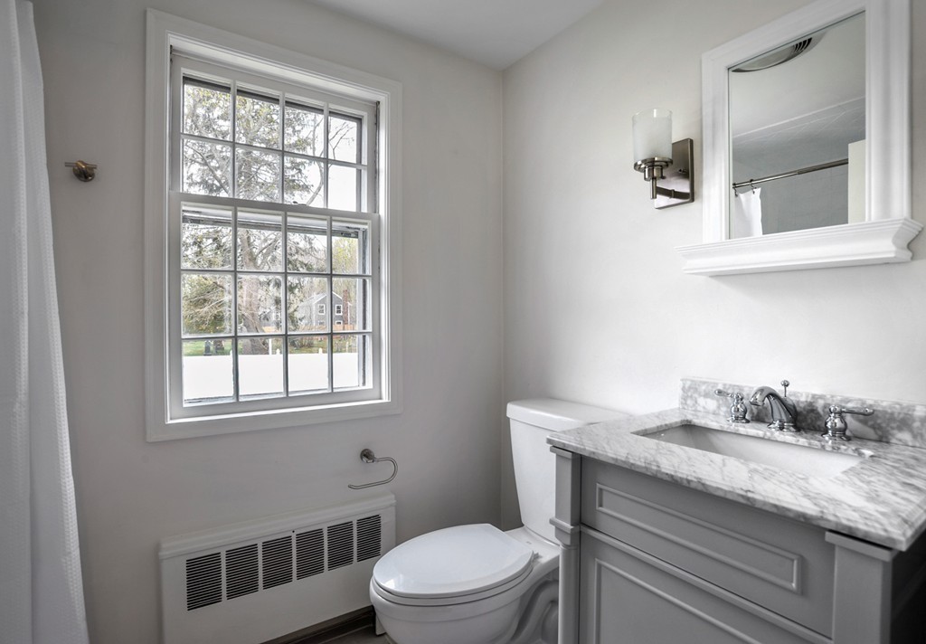 3 Longmeadow Road Hingham, MA 02043 - Photo 23 of 26 Gallery Image 23