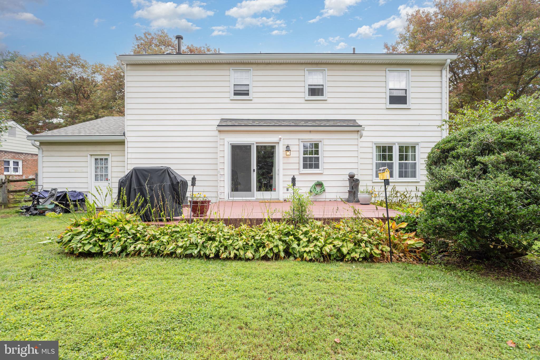 5457 Treefrog Place Columbia, MD 21045 - Photo 27 of 28 Backyard