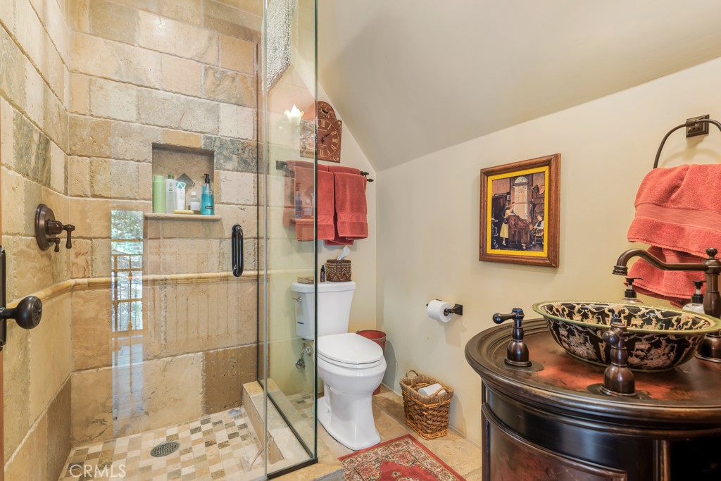 3439 Dorothy Road Topanga, CA 90290 - Photo 31 of 44 Bathroom Actual