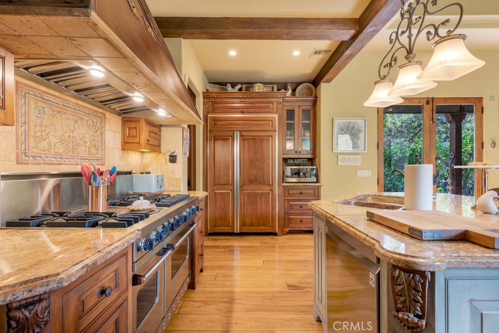 3439 Dorothy Road Topanga, CA 90290 - Photo 41 of 44 Kitchen Actual