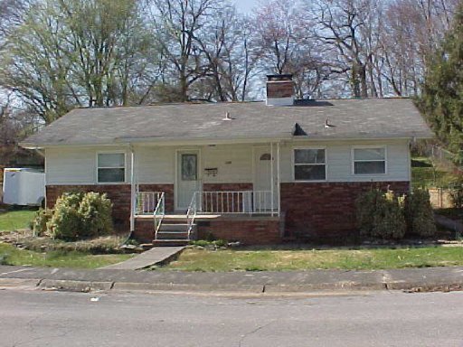 105 East Malta Road Oak Ridge, TN 37830 - Photo 1 of 1 Primary Photo