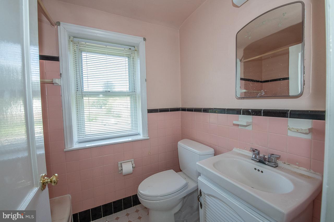 630 Hey Lane Springfield, PA 19064 - Photo 12 of 22