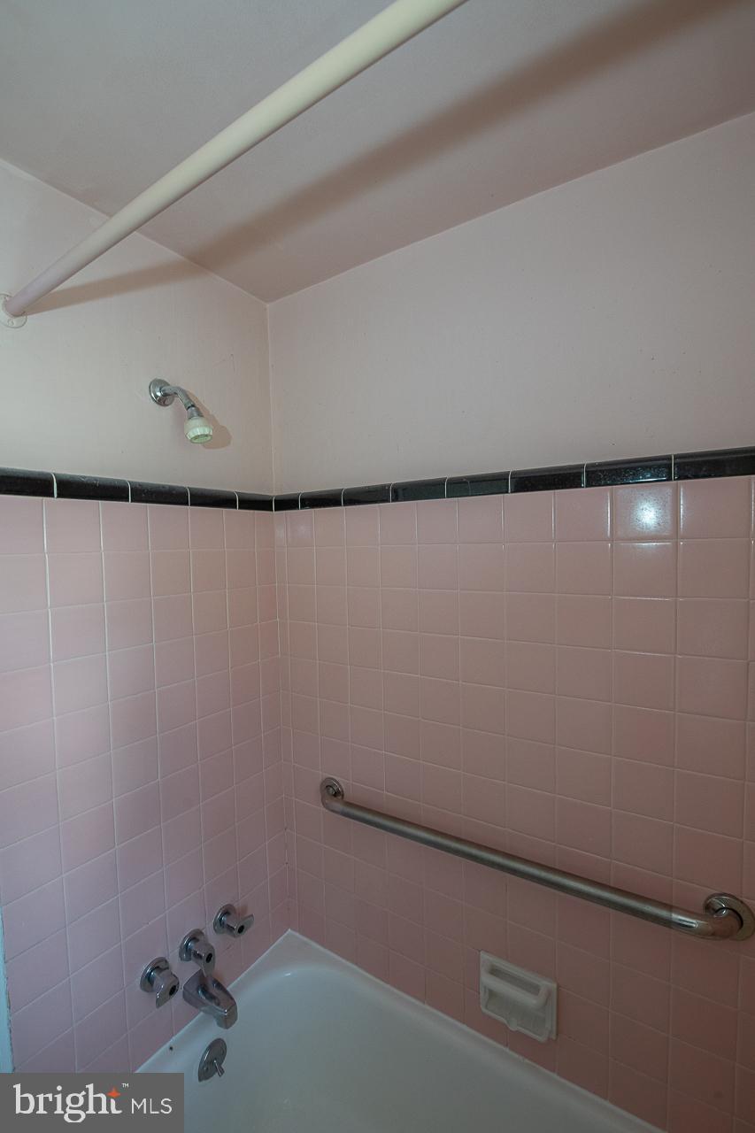630 Hey Lane Springfield, PA 19064 - Photo 13 of 22
