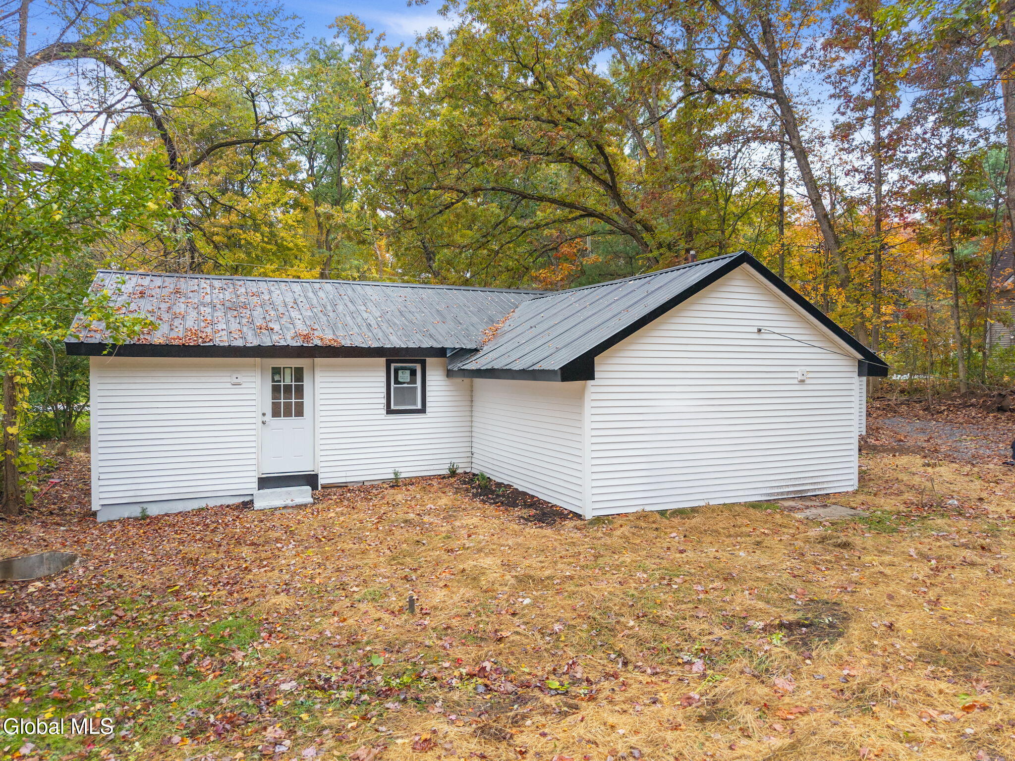 62 Gailor Road Wilton, NY 12831 - Photo 3 of 29 29-62GailorRd_29