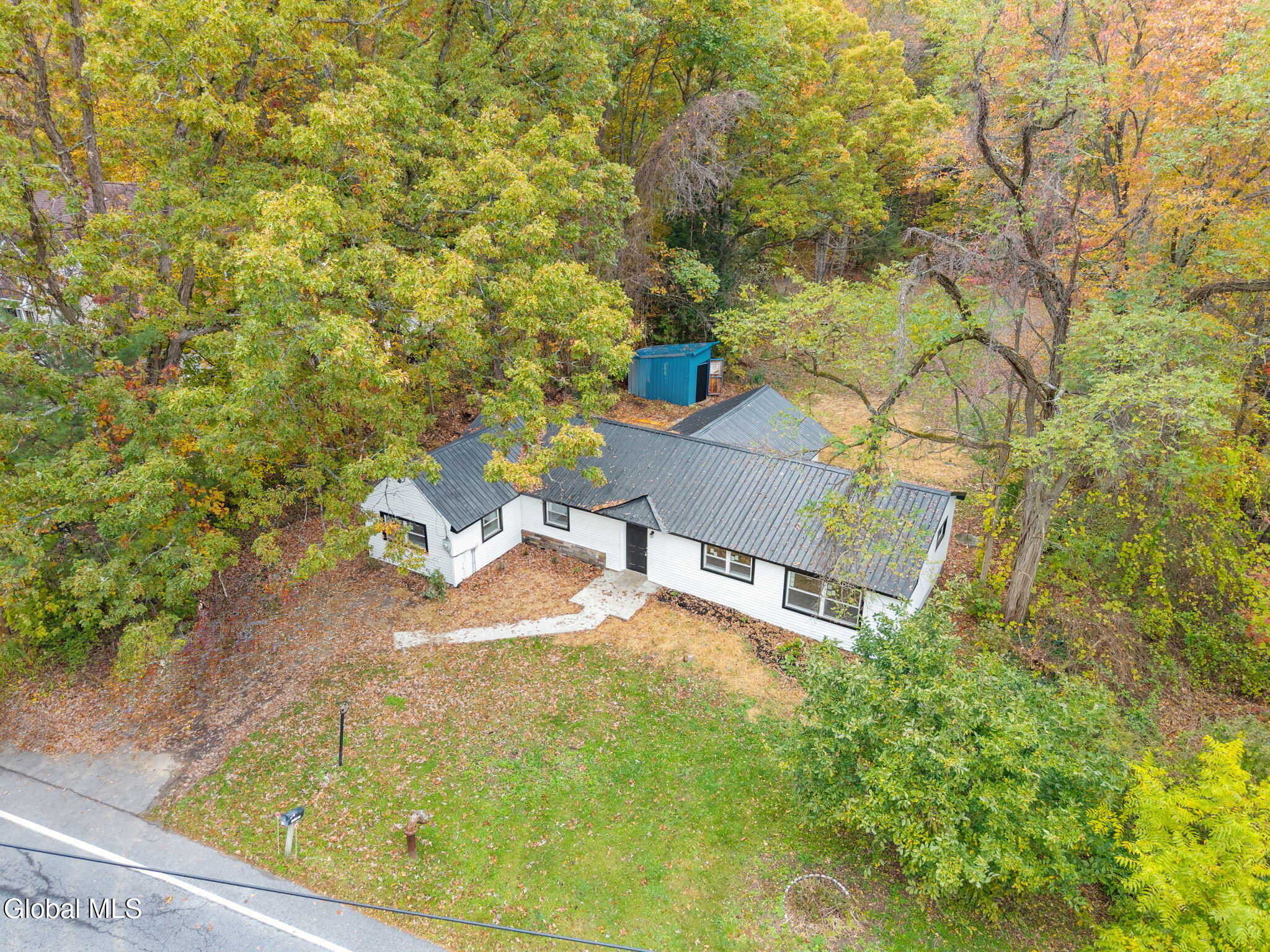 62 Gailor Road Wilton, NY 12831 - Photo 4 of 29 35-62GailorRd_35