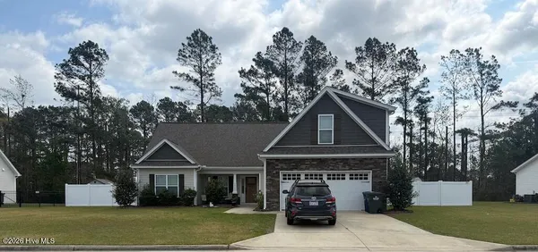 $349,000 | 3813 East Baywood Lane, Greenville, NC 27834