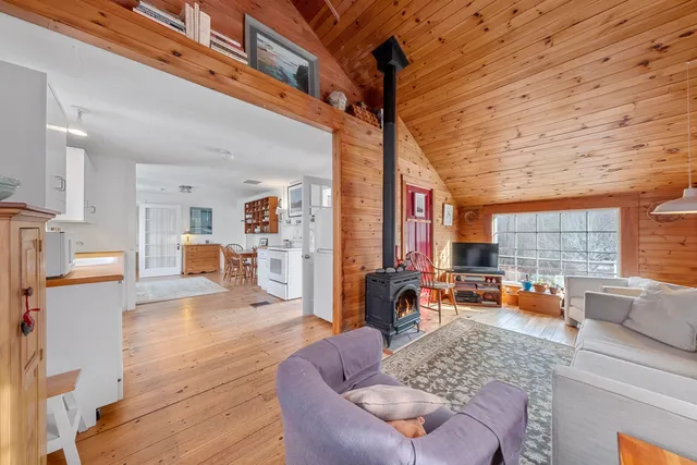 $975,000 | 9 Limerock Street, Rockport, ME 04856