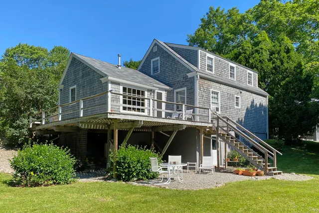 $975,000 | 9 Limerock Street, Rockport, ME 04856