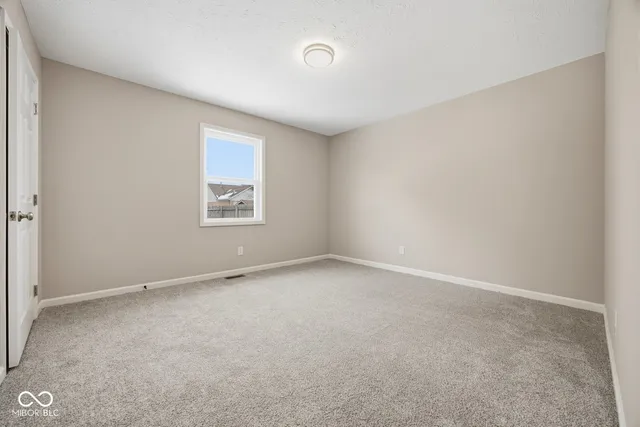 $304,900 | 1106 Summer Way Court, Shelbyville, IN 46176