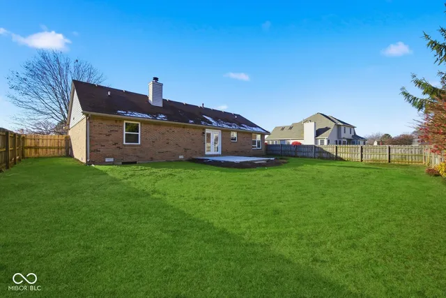 $304,900 | 1106 Summer Way Court, Shelbyville, IN 46176