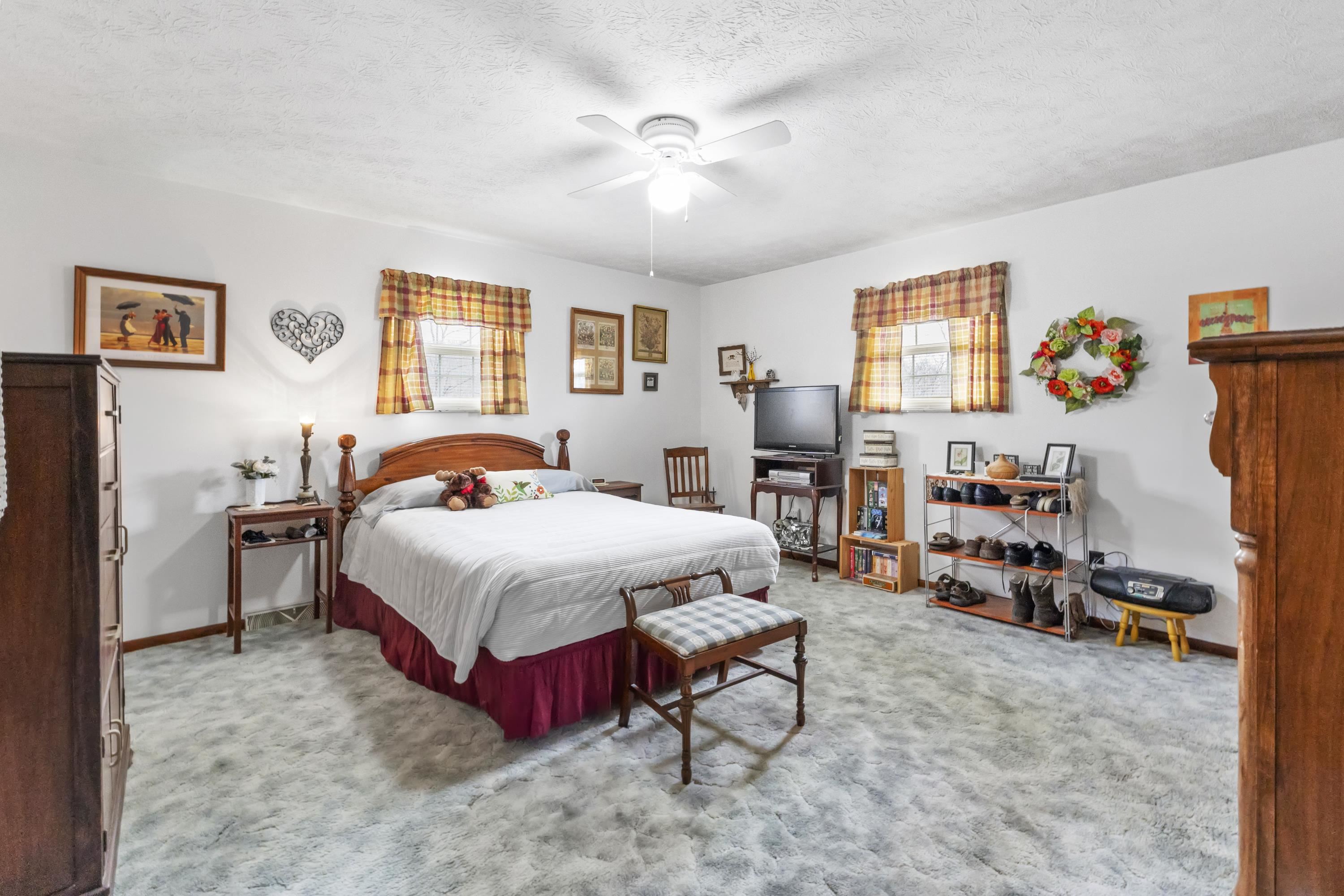 2235 East Thompson Road Ashland, KY 41102 - Photo 17 of 42