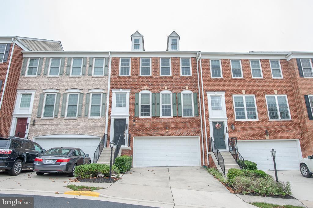 9287 Laurel Ridge Crossing Road Lorton, VA 22079 - Photo 1 of 30 9287 Laurel Ridge Crossing Road