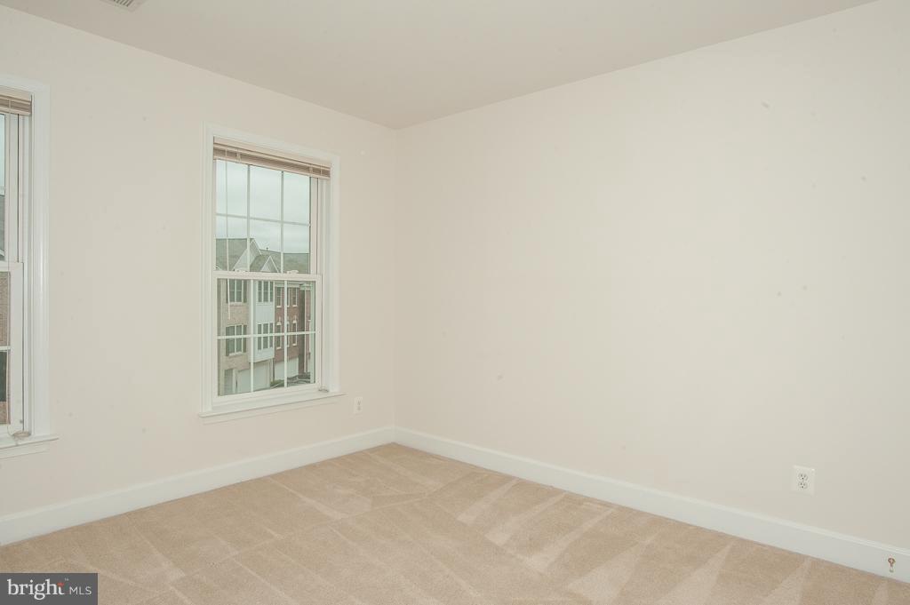 9287 Laurel Ridge Crossing Road Lorton, VA 22079 - Photo 22 of 30 Second Bedroom