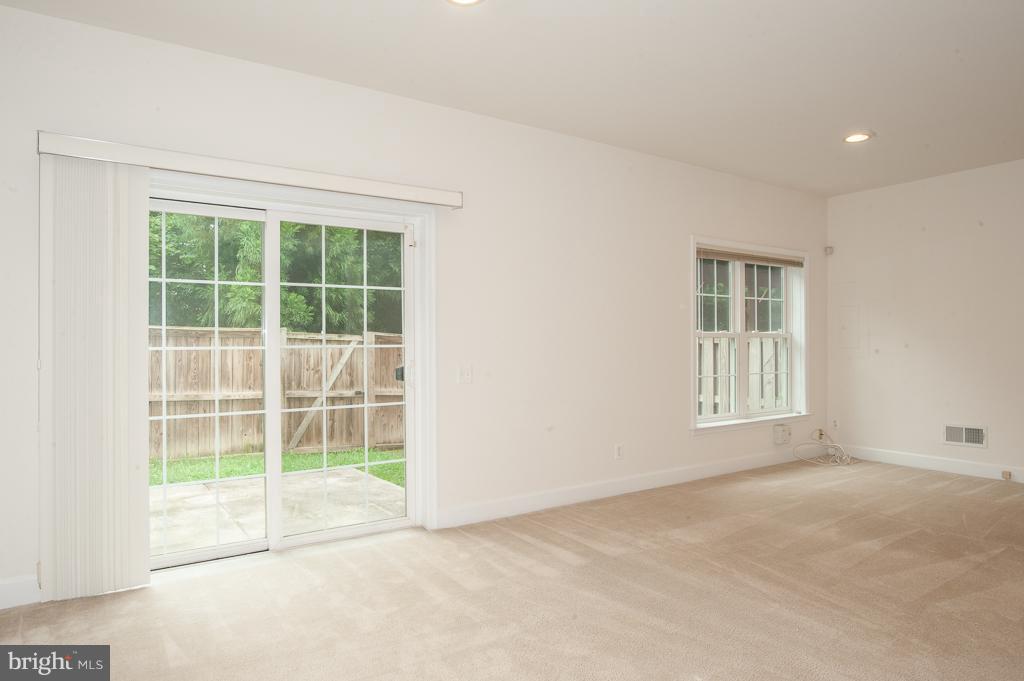 9287 Laurel Ridge Crossing Road Lorton, VA 22079 - Photo 25 of 30 Rec Room