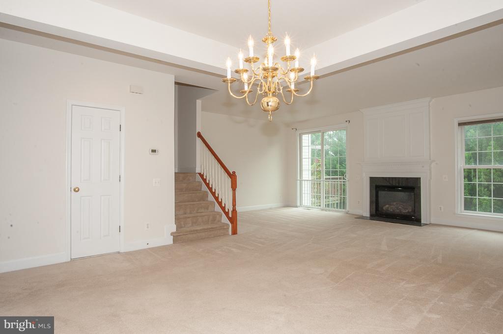 9287 Laurel Ridge Crossing Road Lorton, VA 22079 - Photo 9 of 30 Dining Room