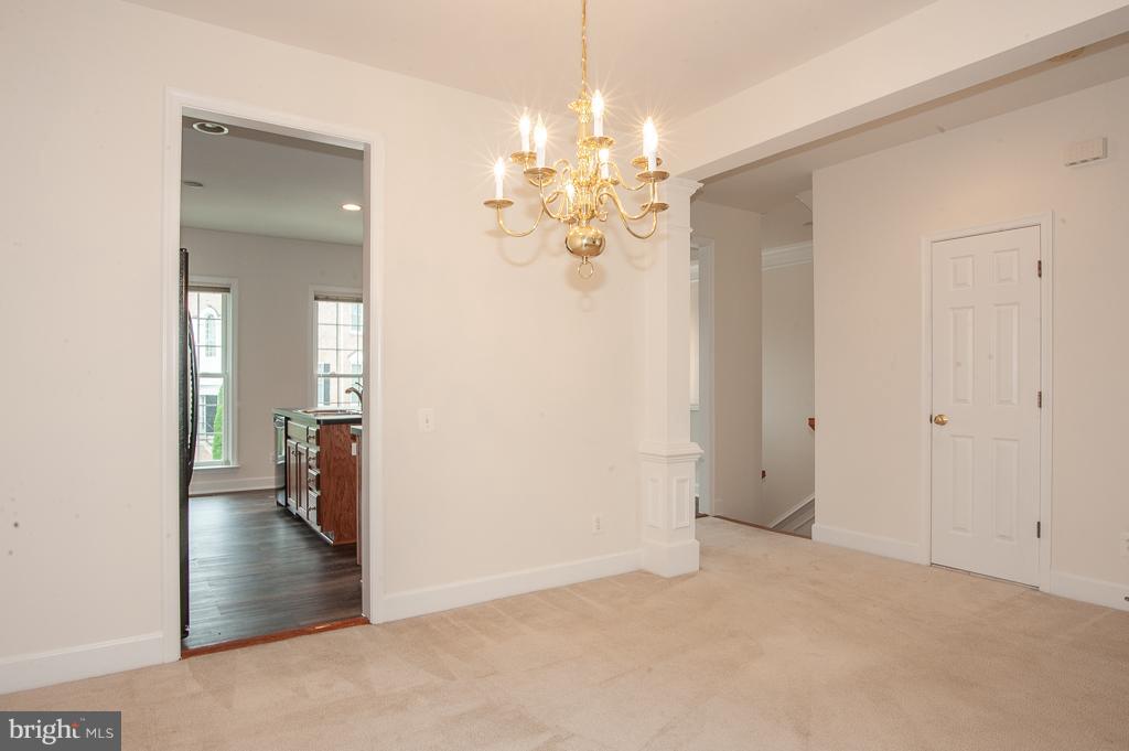 9287 Laurel Ridge Crossing Road Lorton, VA 22079 - Photo 10 of 30 Dining Room