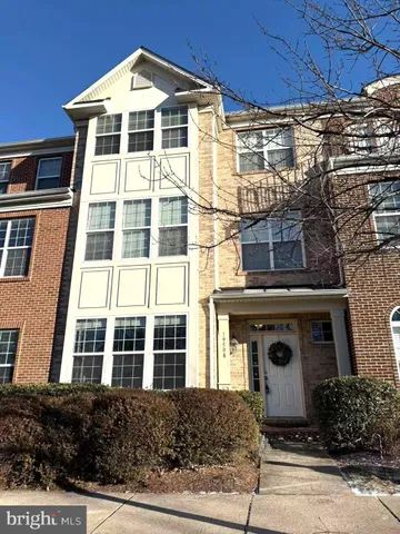 $3,800 | 19508 Front Street, Leesburg, VA 20176